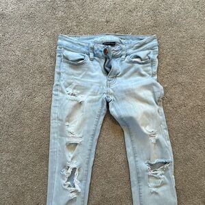 American eagle light wash stretch jeans